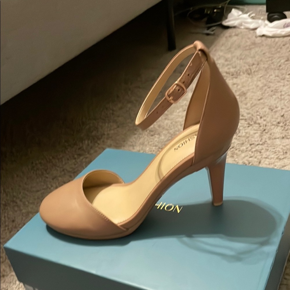 Pashion Footwear Jocelyn 9.5 Latte